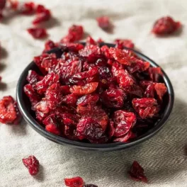   Aszalt vörös áfonya (Kén-dioxid Mentes és Szaftos) 250 g - Magzsola prémium
