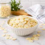 gyalult, szeletelt mandula, finom torta alapanyag, díszítőelem. megpirítva még jobb - magzsola
