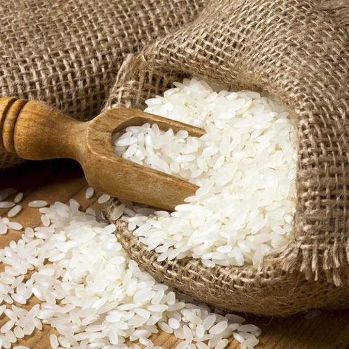 A különbség Jasmine és Basmati rizs között A különbség - - Mások
