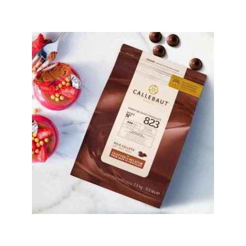 Tejcsokoládé 823' pasztillák,  33,5% Callebaut - 2,5 kg